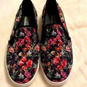 Steve Madden Womens ECENTRCQ Sneakers Slipons 1181 Size 8.5